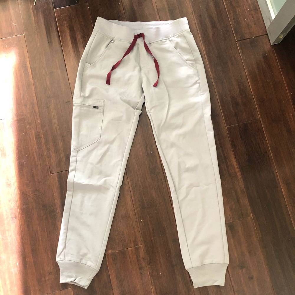 Figs Petite Cement Joggers